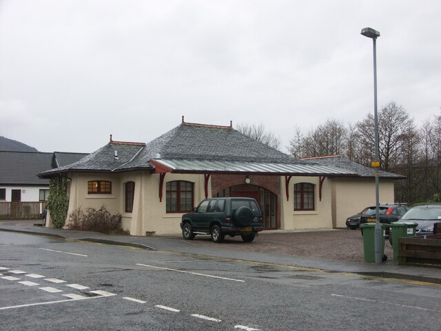 NN05NE0016 Ballachulish Station by martin briscoe.jpg