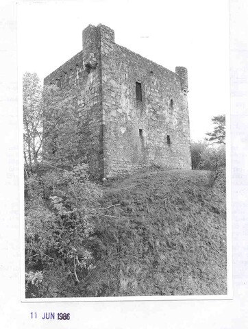 Kinlochaline Castle - photograph.jpg