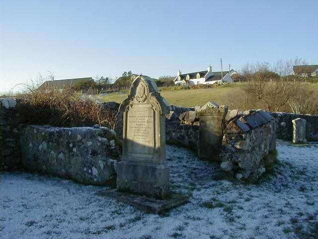 NG99SW0001 - enclosure in graveyard.jpg