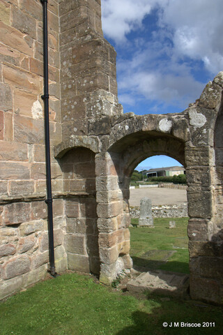 Fearn Abbey_6058500975_o.jpg