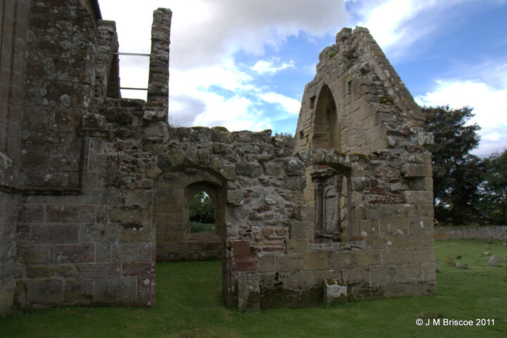 Fearn Abbey_6059054022_o.jpg