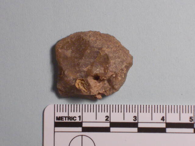 MHG32414 _Holm_cist_scraper.JPG